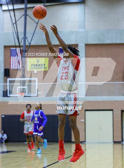 Thumbnail 3 in Carter vs. Community (UIL 4A Bi-District Playoff) photogallery.