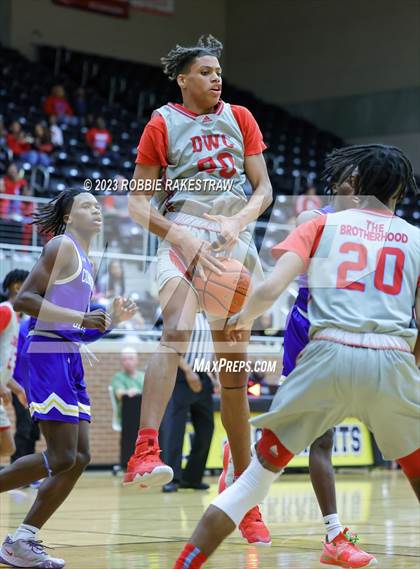 Thumbnail 2 in Carter vs. Community (UIL 4A Bi-District Playoff) photogallery.