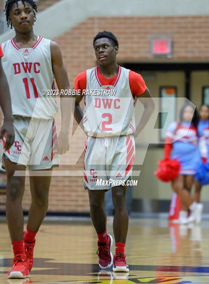 Thumbnail 1 in Carter vs. Community (UIL 4A Bi-District Playoff) photogallery.