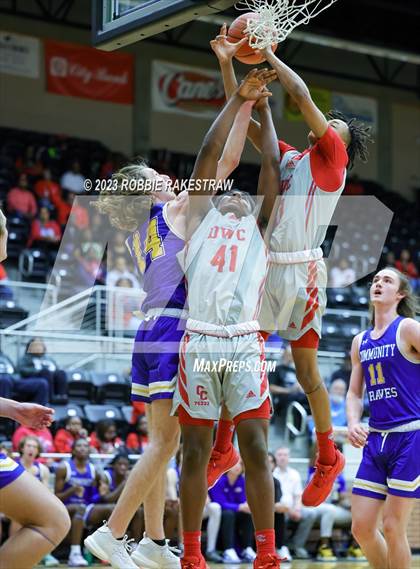 Thumbnail 1 in Carter vs. Community (UIL 4A Bi-District Playoff) photogallery.