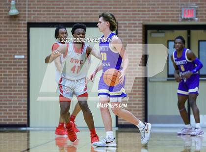 Thumbnail 3 in Carter vs. Community (UIL 4A Bi-District Playoff) photogallery.