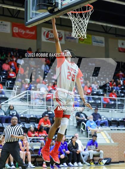Thumbnail 3 in Carter vs. Community (UIL 4A Bi-District Playoff) photogallery.