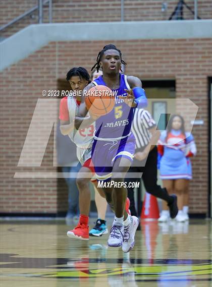 Thumbnail 1 in Carter vs. Community (UIL 4A Bi-District Playoff) photogallery.