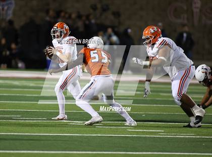 Thumbnail 3 in Rockwall vs Sachse (UIL Football 6A D1 Bi-District Playoff) photogallery.
