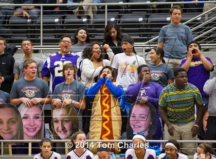 Thumbnail 3 in Farmersville vs. Edgewood photogallery.