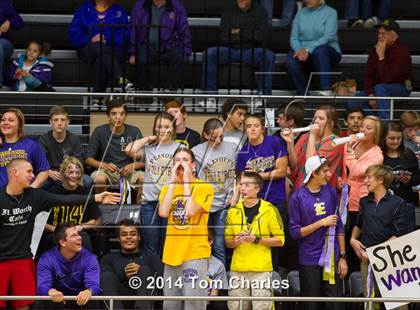 Thumbnail 1 in Farmersville vs. Edgewood photogallery.