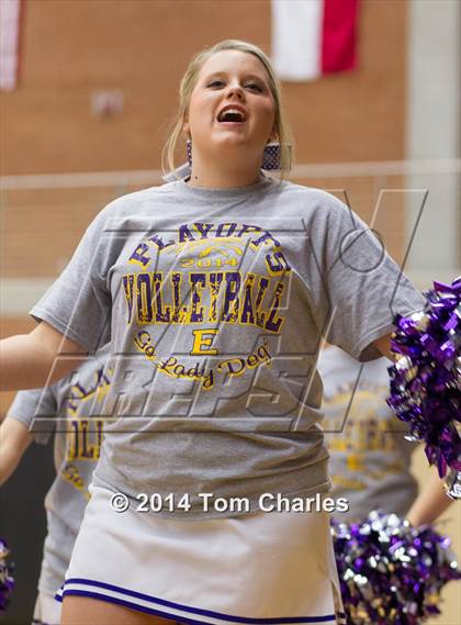 Thumbnail 3 in Farmersville vs. Edgewood photogallery.