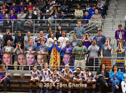 Thumbnail 1 in Farmersville vs. Edgewood photogallery.