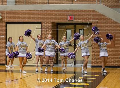Thumbnail 1 in Farmersville vs. Edgewood photogallery.
