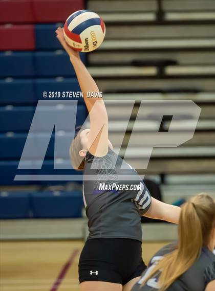 Thumbnail 2 in Perry vs. Valley Vista photogallery.
