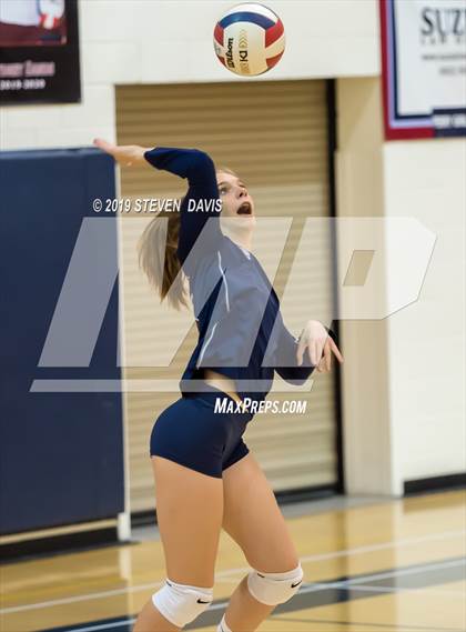 Thumbnail 3 in Perry vs. Valley Vista photogallery.