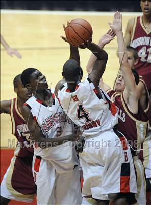 Thumbnail 1 in Hoover vs. Mission Hills (CIF SDS D2 Final) photogallery.