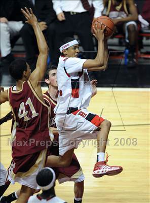 Thumbnail 3 in Hoover vs. Mission Hills (CIF SDS D2 Final) photogallery.