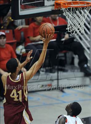 Thumbnail 3 in Hoover vs. Mission Hills (CIF SDS D2 Final) photogallery.