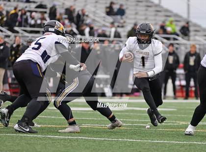 Thumbnail 2 in Farrell @ Southern Columbia Area (PIAA 2A Final) photogallery.