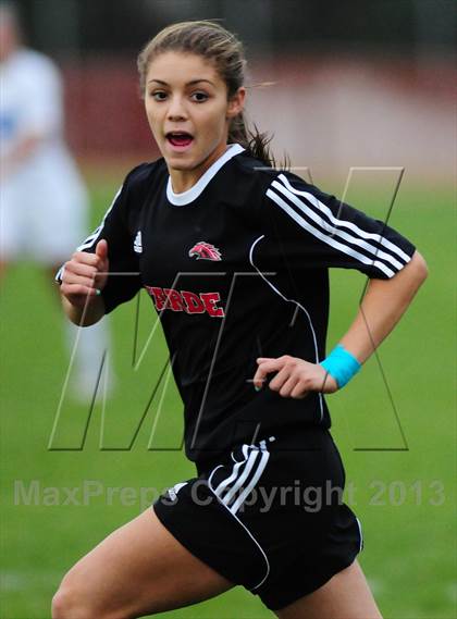 Thumbnail 2 in Fairfield Warde @ Glastonbury (CIAC Class LL 2nd Round) photogallery.
