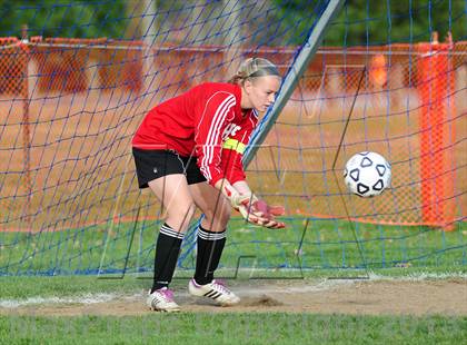 Thumbnail 3 in Fairfield Warde @ Glastonbury (CIAC Class LL 2nd Round) photogallery.