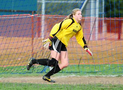 Thumbnail 2 in Fairfield Warde @ Glastonbury (CIAC Class LL 2nd Round) photogallery.