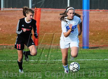 Thumbnail 2 in Fairfield Warde @ Glastonbury (CIAC Class LL 2nd Round) photogallery.