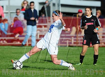 Thumbnail 3 in Fairfield Warde @ Glastonbury (CIAC Class LL 2nd Round) photogallery.