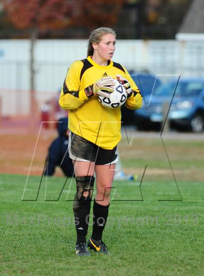 Thumbnail 1 in Fairfield Warde @ Glastonbury (CIAC Class LL 2nd Round) photogallery.