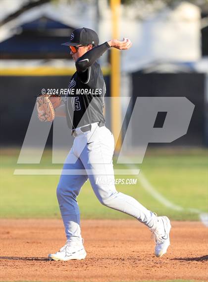 Thumbnail 1 in Glendora vs Maranatha photogallery.