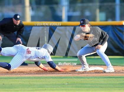 Thumbnail 2 in Glendora vs Maranatha photogallery.