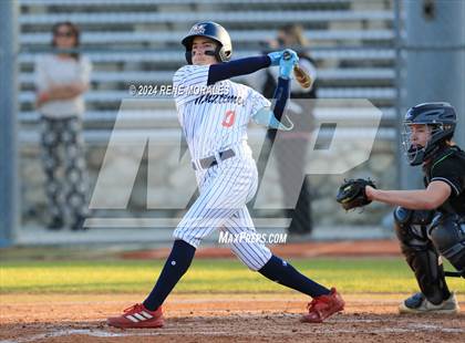 Thumbnail 1 in Glendora vs Maranatha photogallery.