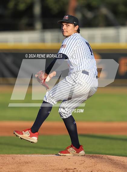 Thumbnail 2 in Glendora vs Maranatha photogallery.