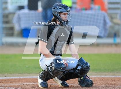 Thumbnail 3 in Glendora vs Maranatha photogallery.