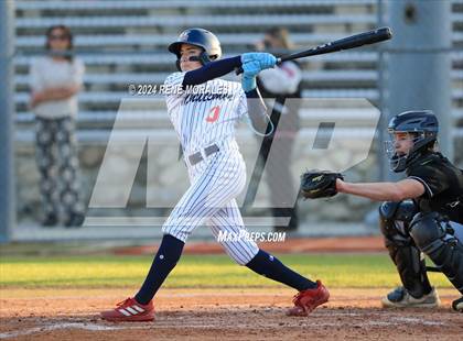 Thumbnail 3 in Glendora vs Maranatha photogallery.