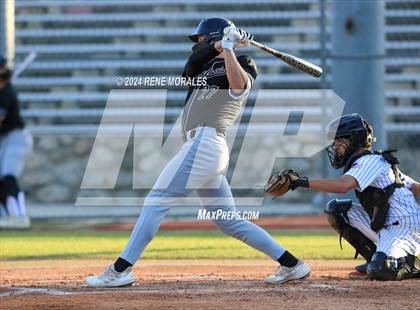 Thumbnail 1 in Glendora vs Maranatha photogallery.