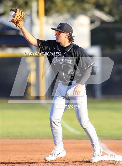Thumbnail 2 in Glendora vs Maranatha photogallery.