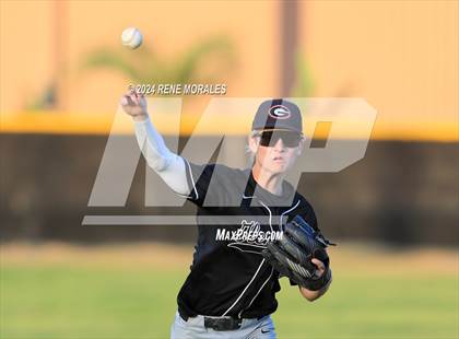 Thumbnail 3 in Glendora vs Maranatha photogallery.
