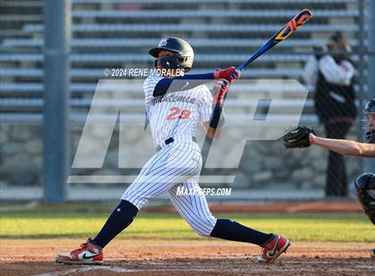 Thumbnail 2 in Glendora vs Maranatha photogallery.