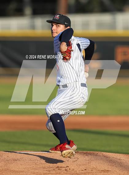 Thumbnail 3 in Glendora vs Maranatha photogallery.