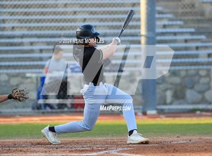 Thumbnail 3 in Glendora vs Maranatha photogallery.