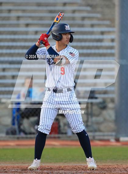 Thumbnail 2 in Glendora vs Maranatha photogallery.