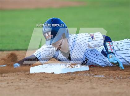 Thumbnail 2 in Glendora vs Maranatha photogallery.