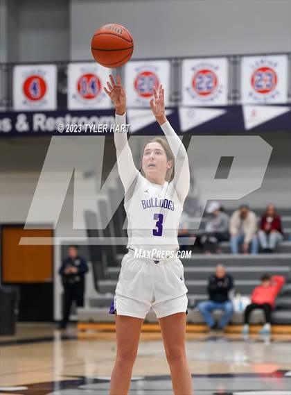 Thumbnail 2 in Indian Creek @ Brownsburg (Sneakers for Santa Shootout) photogallery.