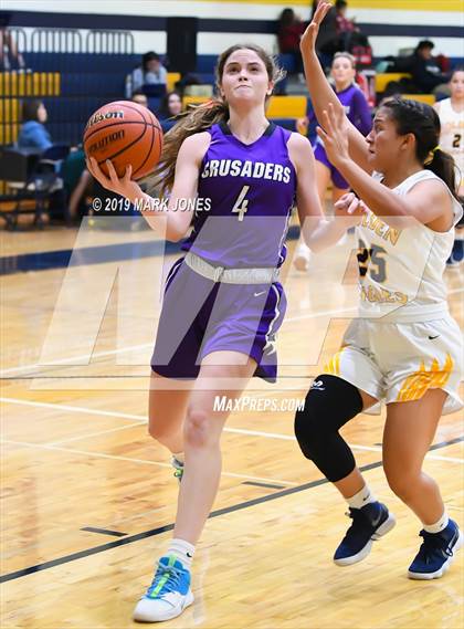 Thumbnail 2 in Northwest Christian @ Bourgade Catholic photogallery.