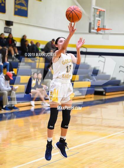 Thumbnail 2 in Northwest Christian @ Bourgade Catholic photogallery.