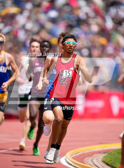Thumbnail 1 in CHSAA Finals 2A (1600 Meter) photogallery.