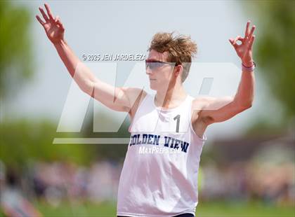 Thumbnail 3 in CHSAA Finals 2A (1600 Meter) photogallery.