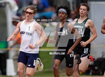Thumbnail 3 in CHSAA Finals 2A (1600 Meter) photogallery.