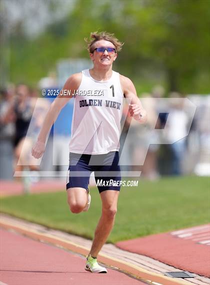 Thumbnail 1 in CHSAA Finals 2A (1600 Meter) photogallery.