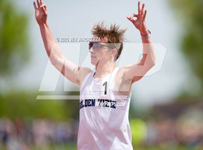 Thumbnail 1 in CHSAA Finals 2A (1600 Meter) photogallery.
