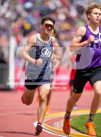 Thumbnail 1 in CHSAA Finals 2A (1600 Meter) photogallery.