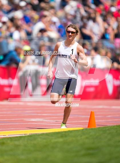 Thumbnail 2 in CHSAA Finals 2A (1600 Meter) photogallery.