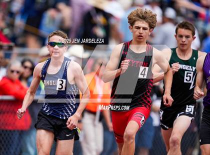 Thumbnail 1 in CHSAA Finals 2A (1600 Meter) photogallery.